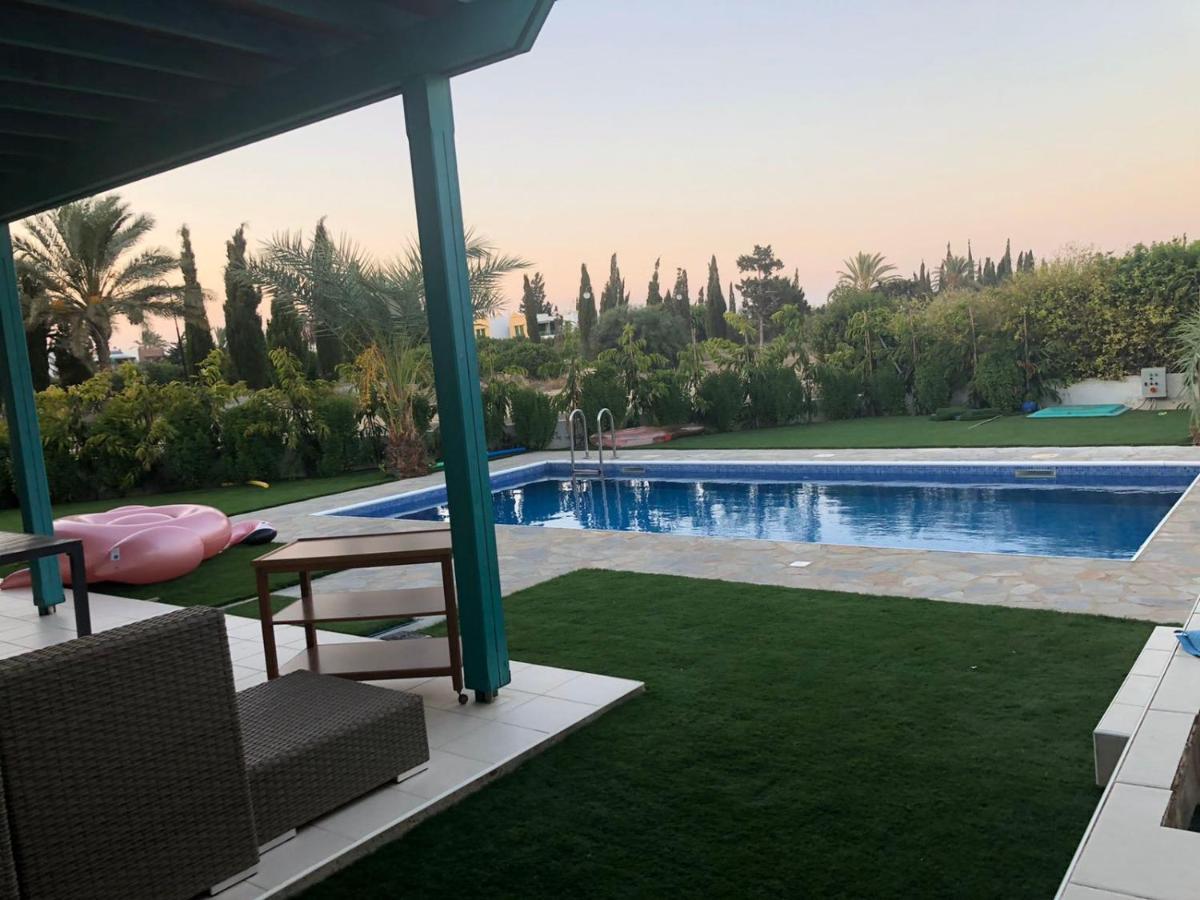 Oasi Rejuve Poseidon Villa Meneou Buitenkant foto